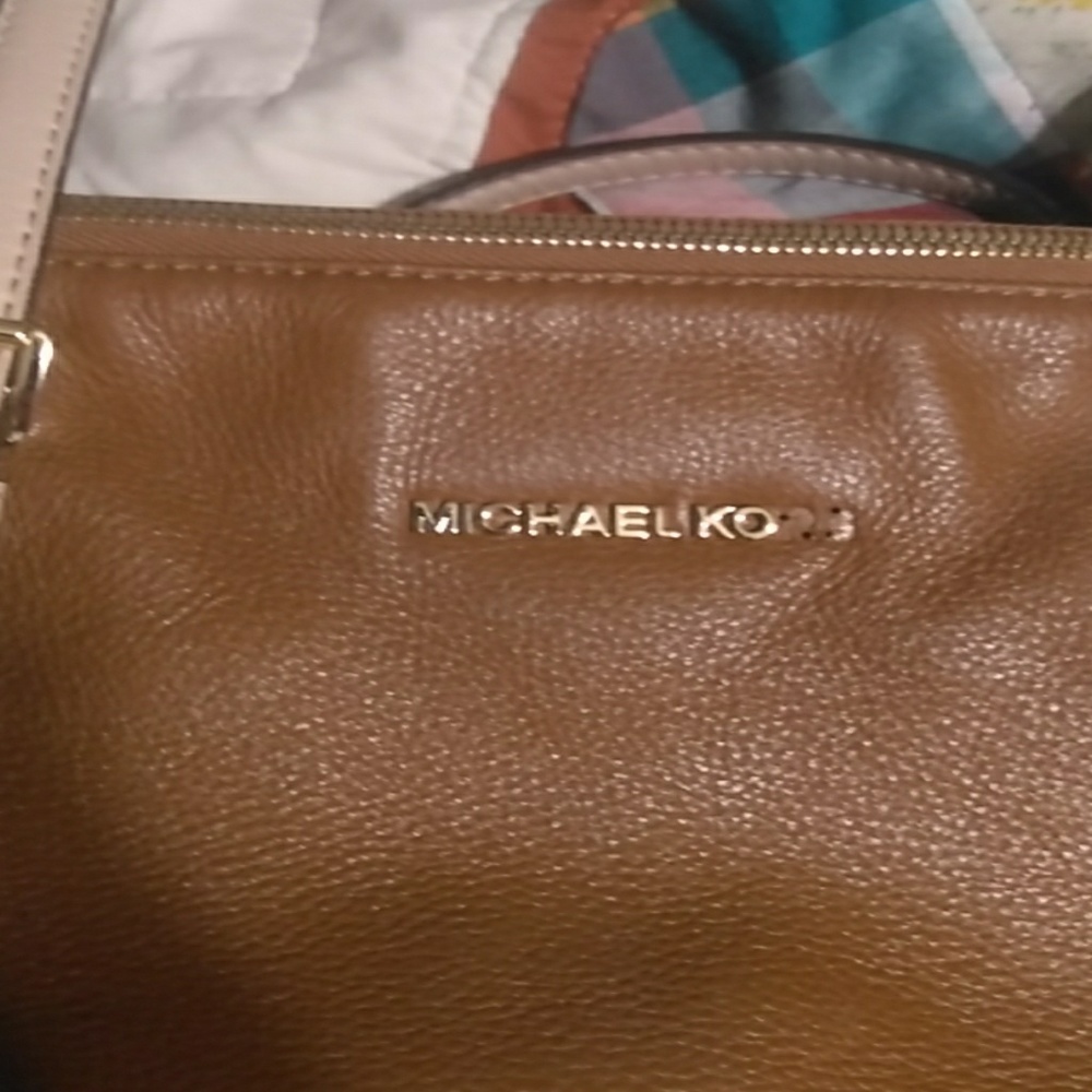 Purse - Picture 2 of 4